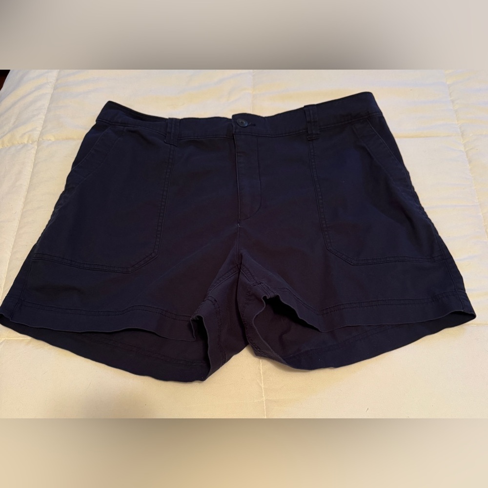 Old Navy Women's Dark Blue High Rise OG Chino Shorts size XL